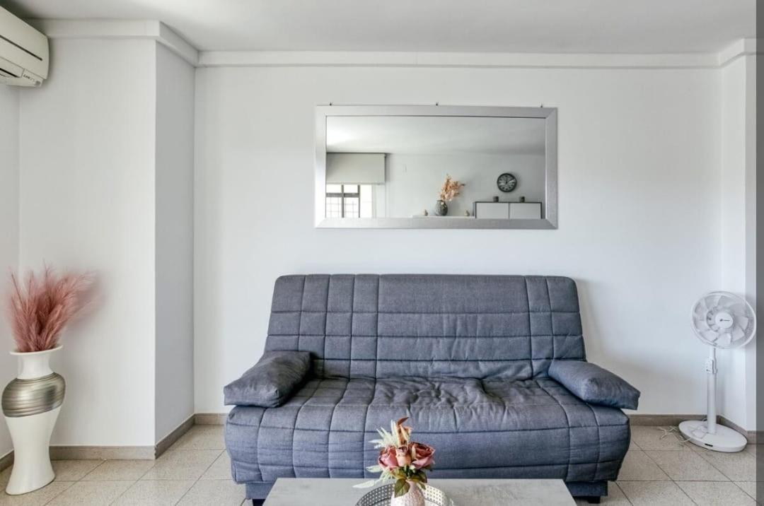 Apartamento Con Vistas A Mar Y Canal. Эмпуриабрава Экстерьер фото
